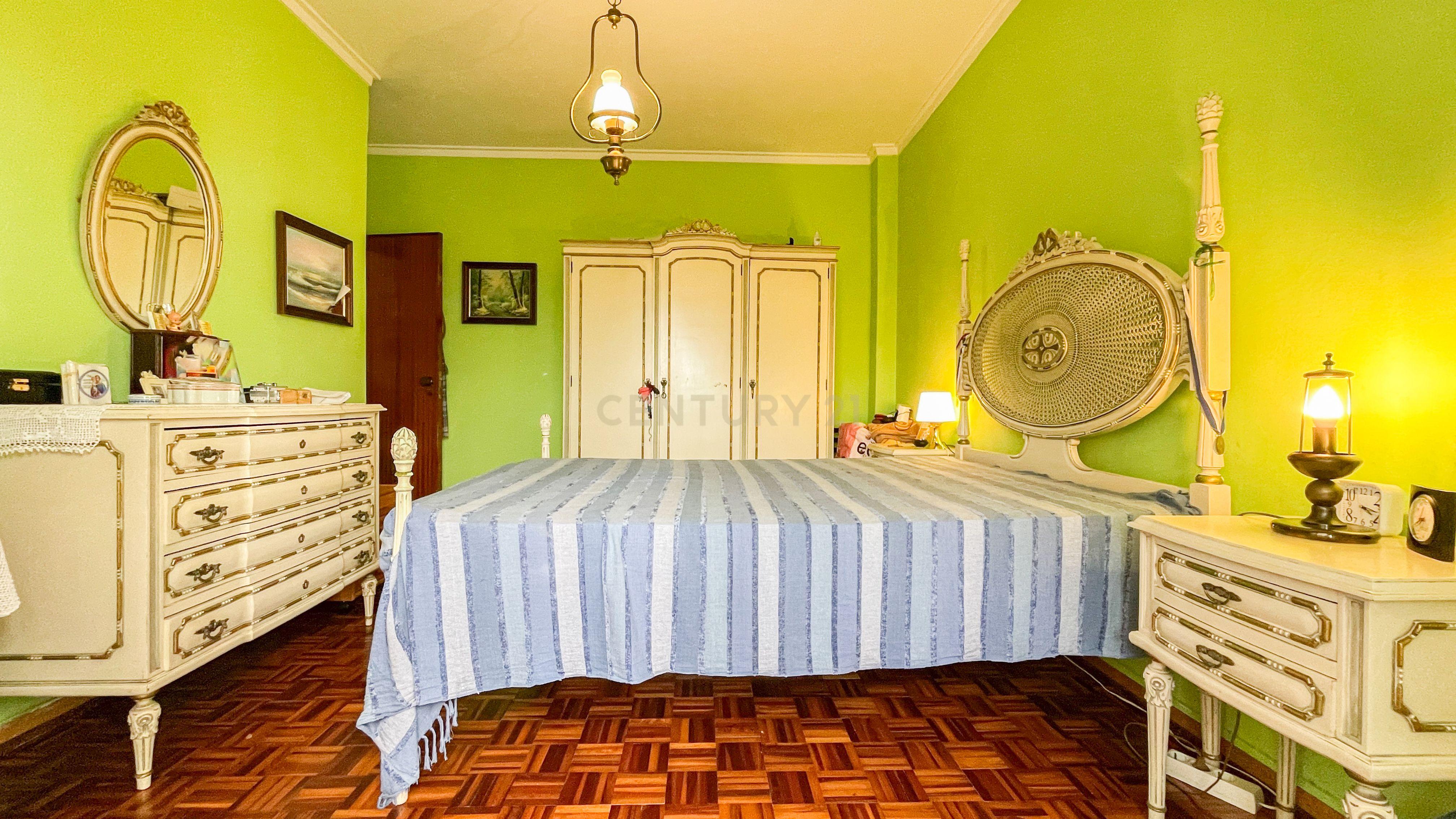 Apartamento T3 - Casal do Chapim - Odivelas - Garagem - Arrecadação - Image 21